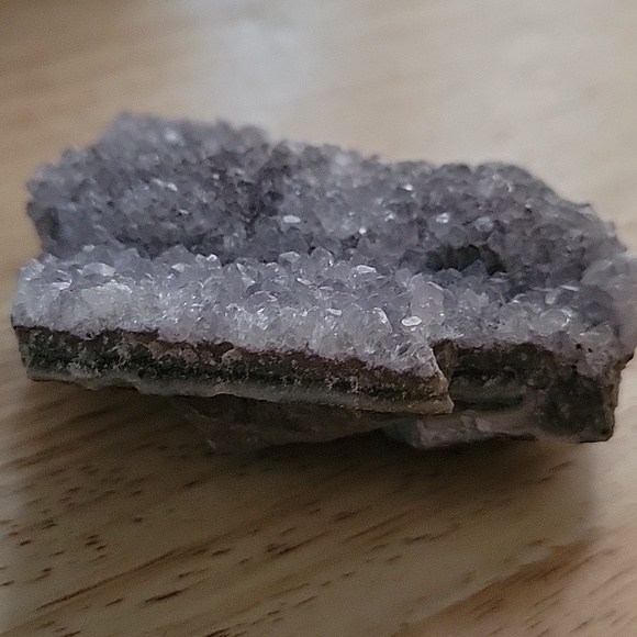 Geode Crystal Lavender Gray - Picture 2 of 5